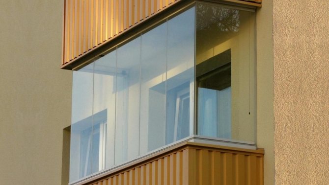 Tehnologie de geamuri fără balcon