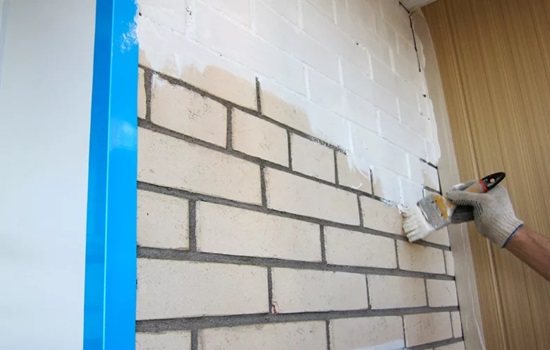 Cum să pictezi un perete de cărămidă pe un balcon - cerințe de finisare