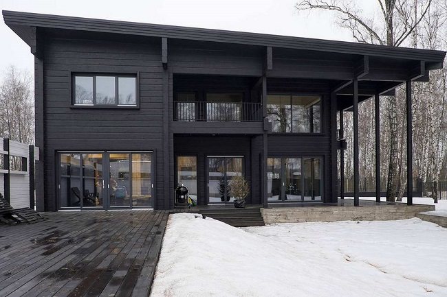 ferestre negre pentru casa moderna