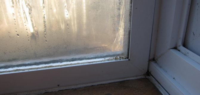 Hvad skal man gøre med kondens på vinduer