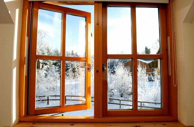 ferestre din lemn cu geam termopan