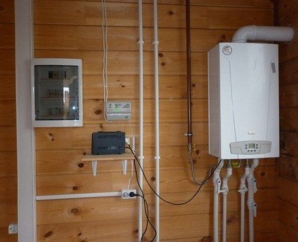 Ang gas boiler ay konektado sa inverter