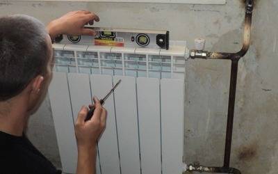 Cum se demontează o baterie de încălzire din fontă în secțiuni