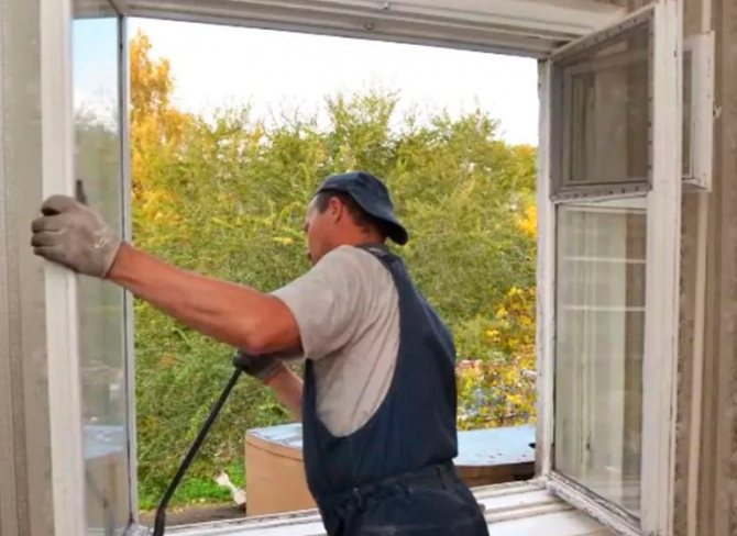 Cum să eliminați ferestrele din lemn cu propriile mâini