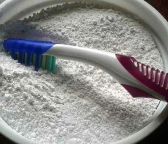 mga larawan ng toothpaste ng tisa