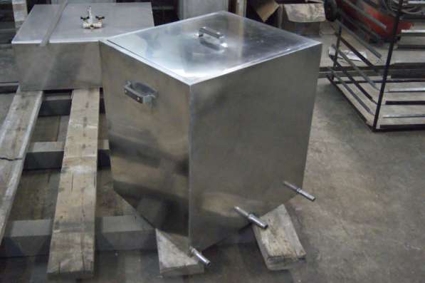 Mga boiler sa isang pinainit na paliguan ng tubig