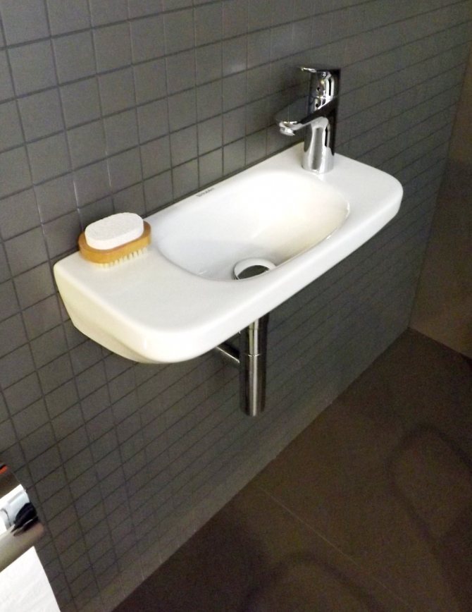 Mini washbasin ni Duravit sa MosBuild 2014