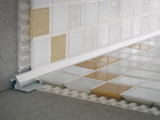 Mosaikfliser til vindueshældninger