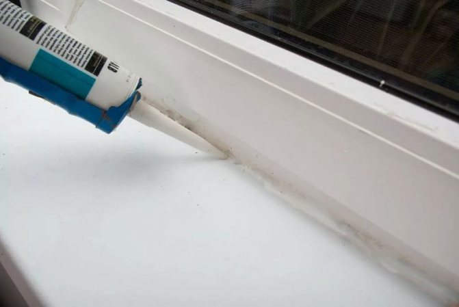 Sticla poate fi cauza frigului de la ferestrele din plastic