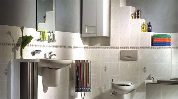Er det muligt at installere en gaskedel i et badeværelse i et privat hus