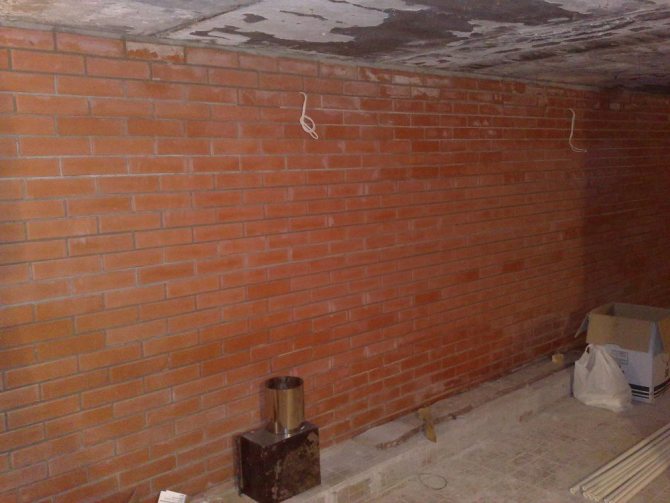 Arrangement af ventilationsåbninger i kælderen i en boligbygning ifølge SNiP