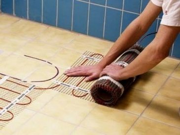Este periculos podeaua caldă?
