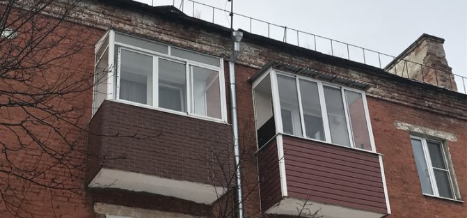 Zasklení balkonů hliníkem
