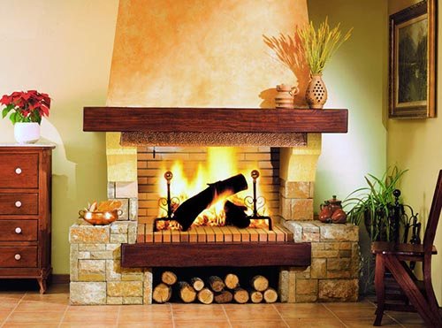 Buksan ang fireplace - isang mapagkukunan ng bukas na apoy