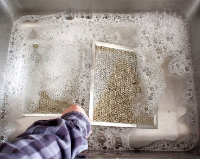 Opvaskemaskinen er en fremragende og let løsning til let snavsede overflader