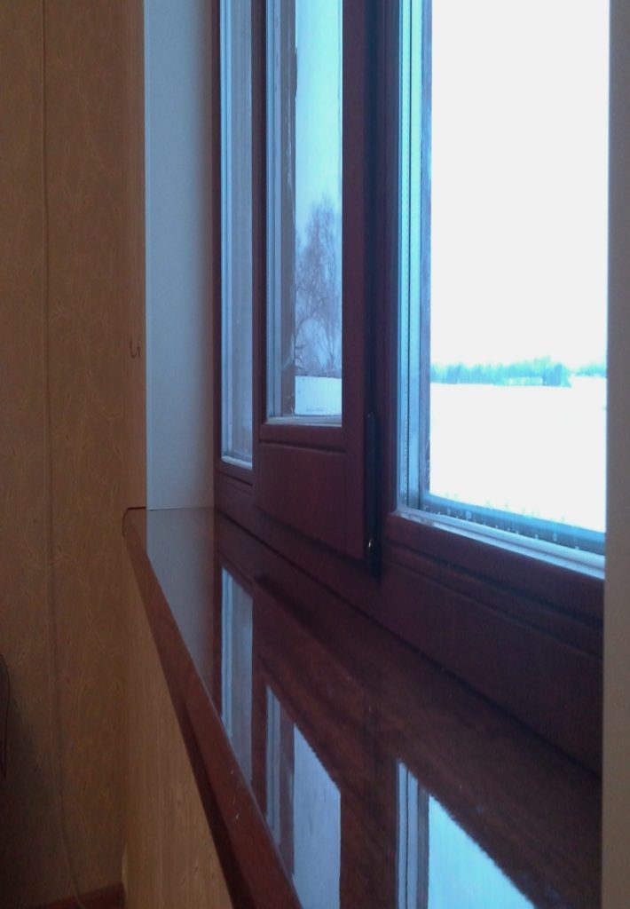 Repararea ferestrelor din lemn folosind recenziile tehnologiei suedeze
