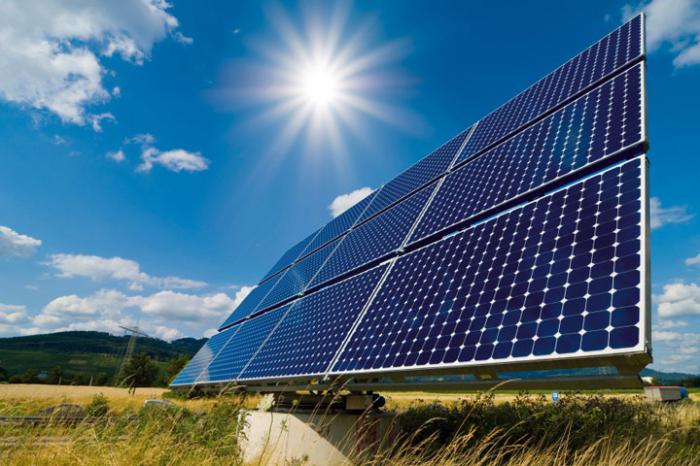 Panouri solare pentru recenzii de încălzire a locuințelor