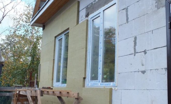 izolarea termică a unei case din beton spumos