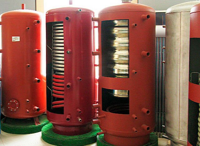 varmeakkumulator til kedel med fast brændsel