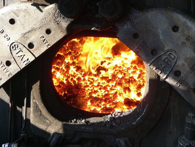 Coal para sa pagsunog ng mga kalan at fireplace