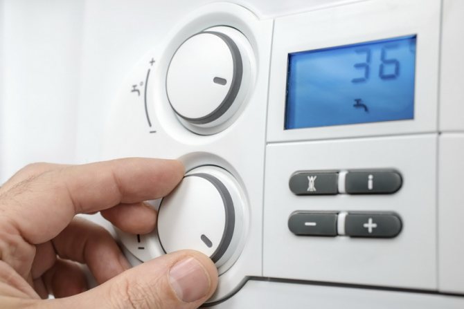 Du kan styre driften af ​​en gaskedel både manuelt og via en termostat