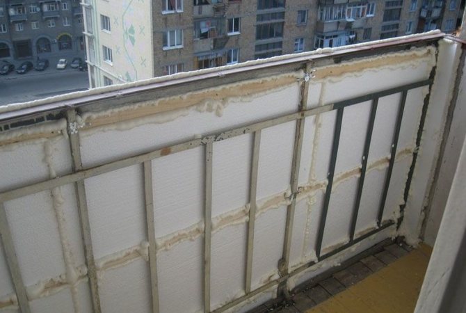 Încălzirea unui balcon în Hrușciov: cum să o faci singur?